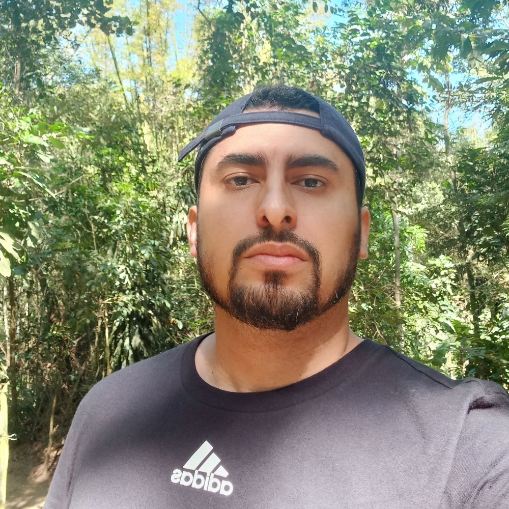 Cristiano Alves 