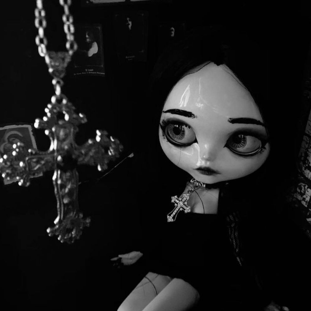  𝕸𝖆𝖓𝖚 †