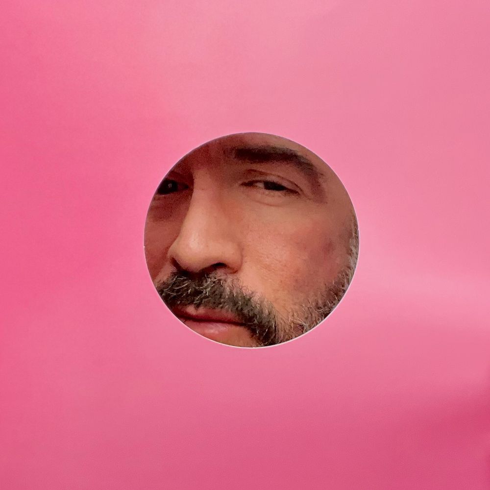 Sotosinmás