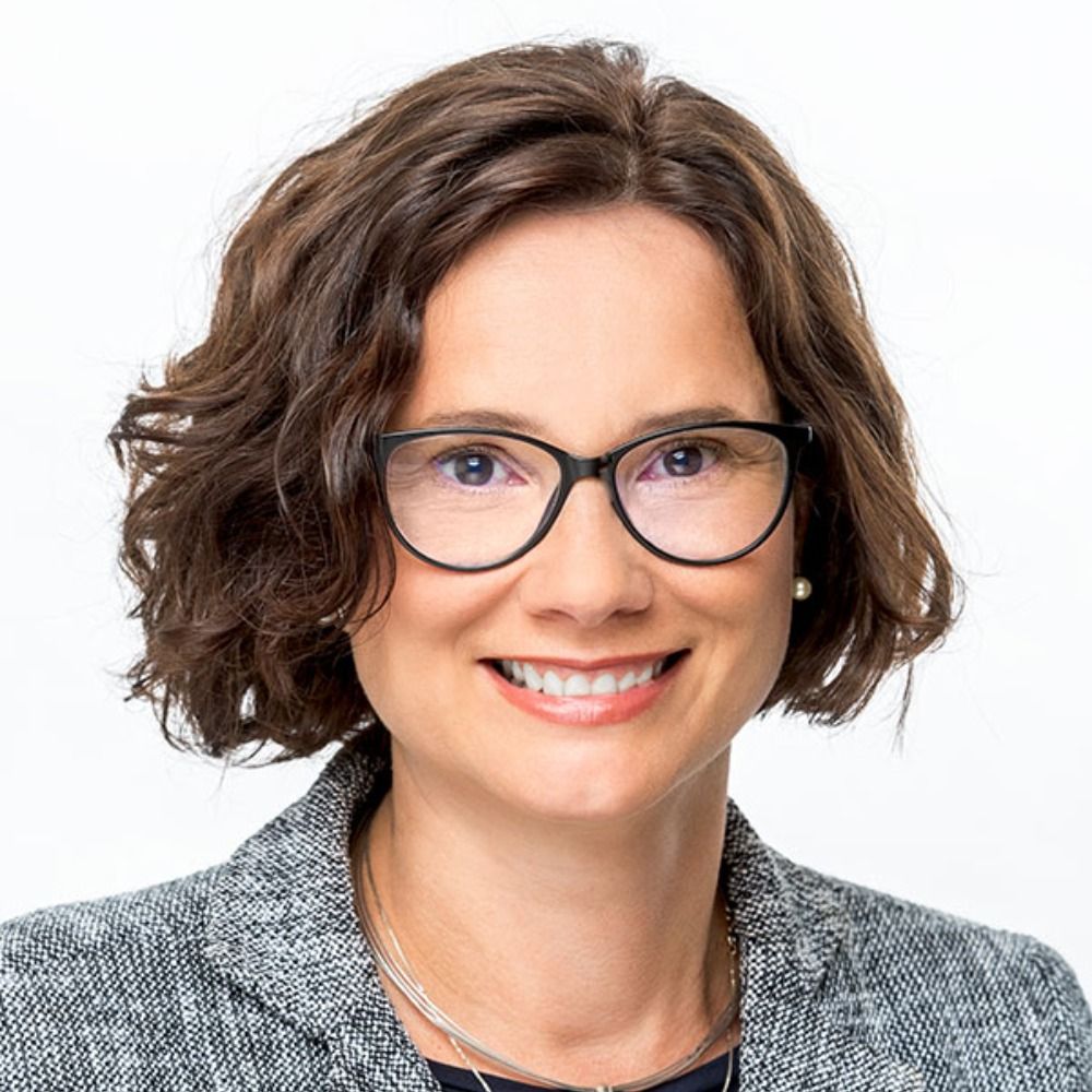 Dóra Piroska