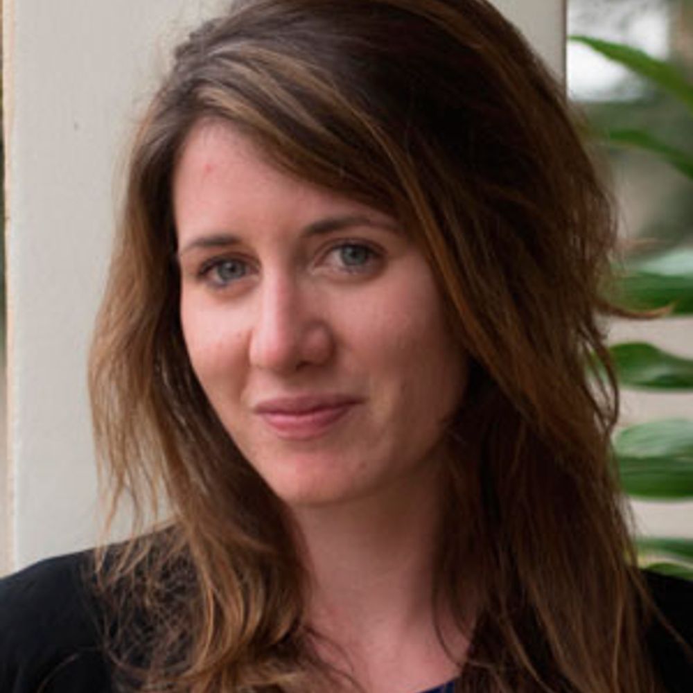 Dr. Erin Stern