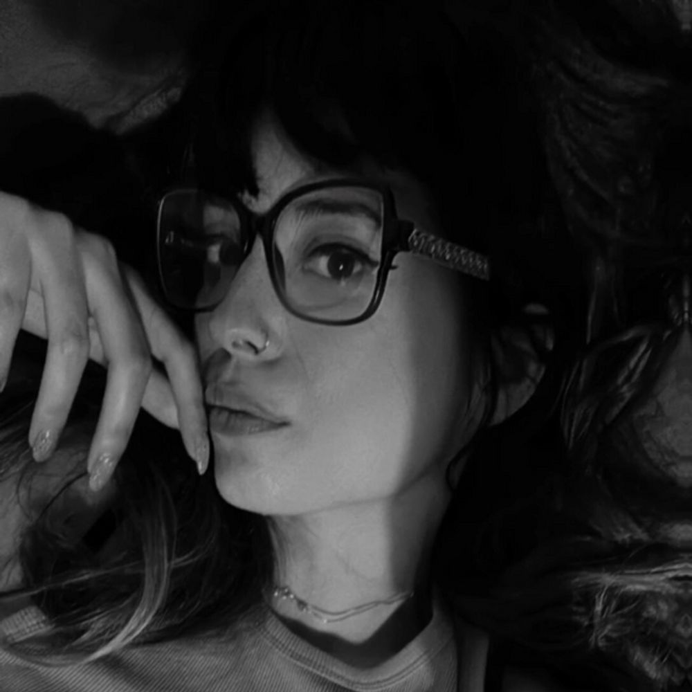 jooliaghoulia.bsky.social profile picture