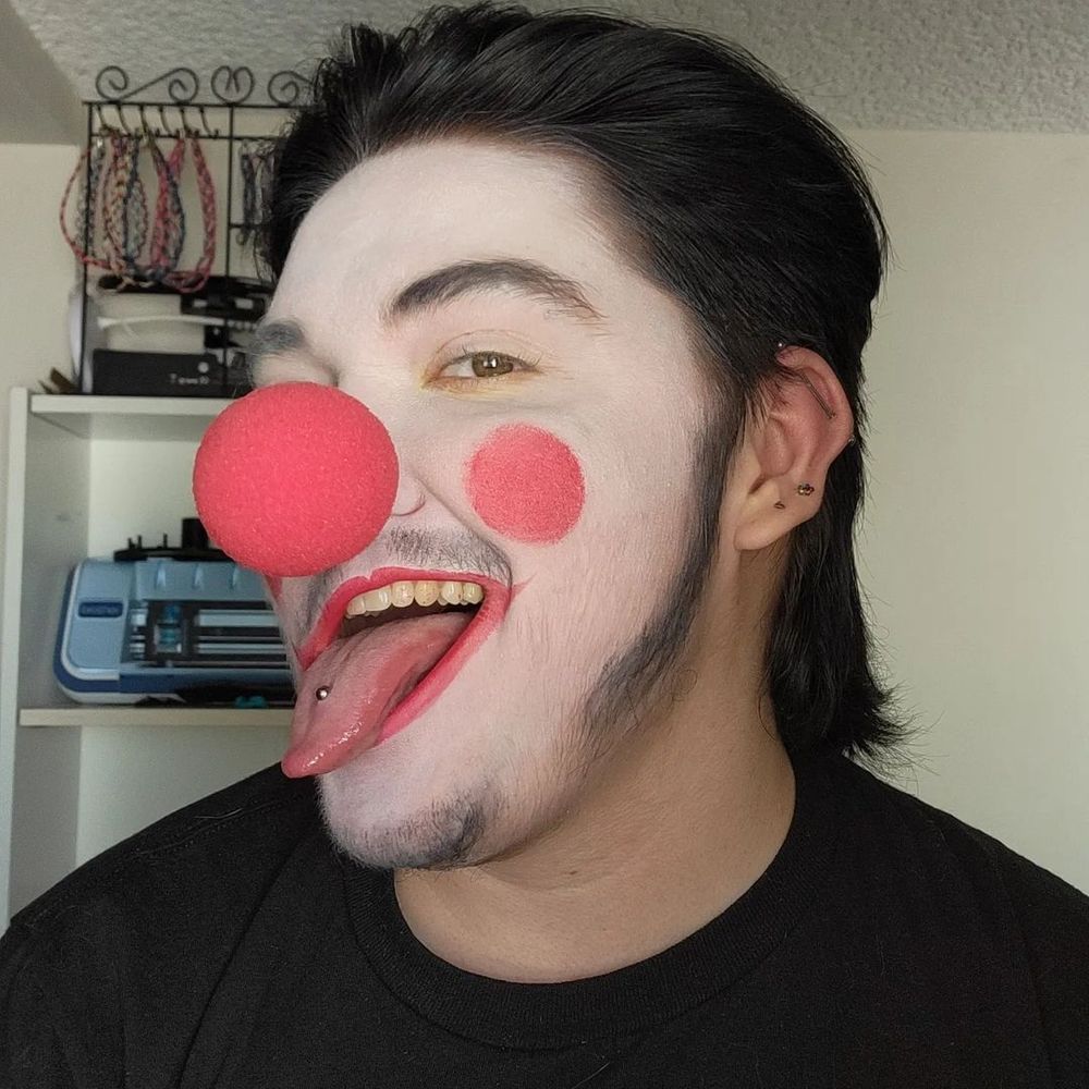 Charles D Honker 🔞