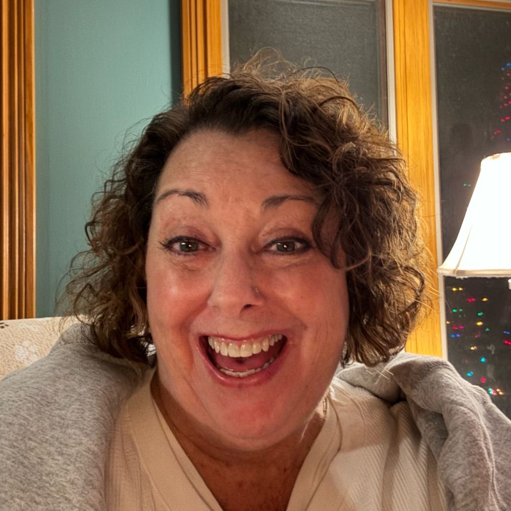 Robyn Minton-Holmes