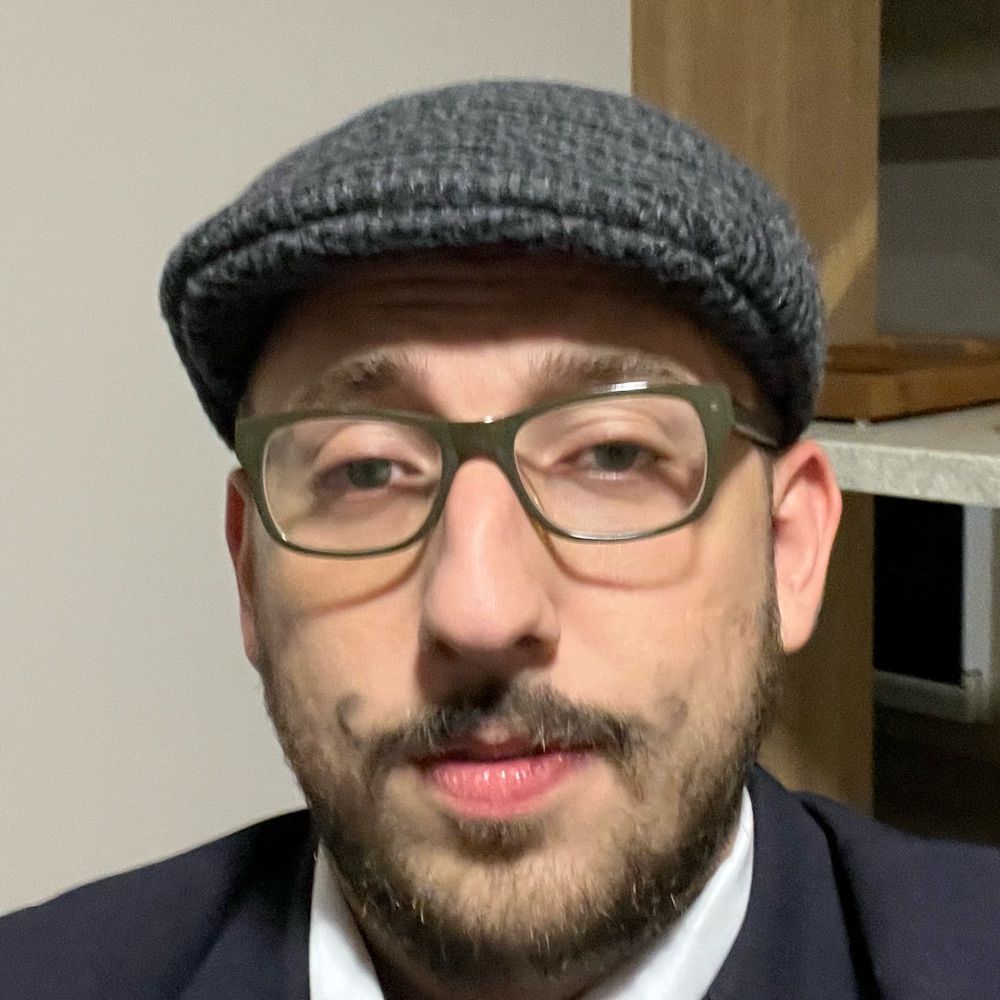 Daniel guri bom