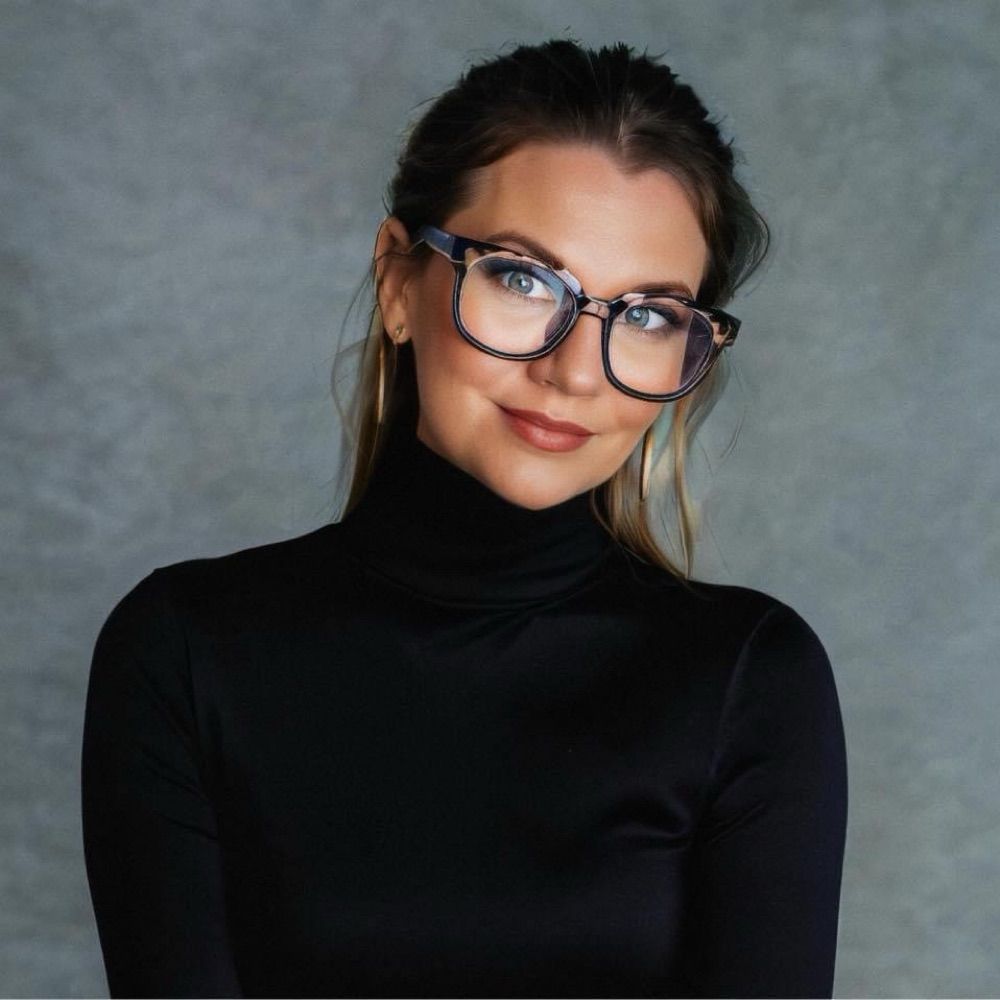 Heather Cox Codes ✨🖤 social media | content creator | smm