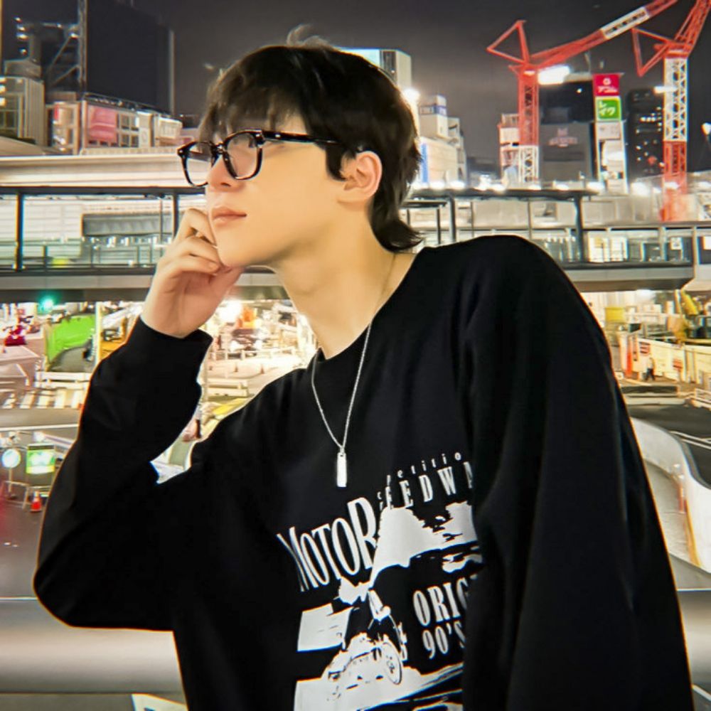 ` 𝐋𝖾𝗈𝗇𝖺𝗋𝖽 𝐇𝗈𝖿𝗌𝗍𝖺𝖽𝗍𝖾𝗋.