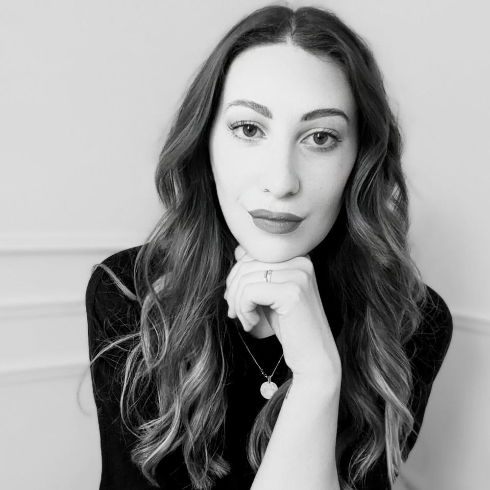 Dr Maddy Pelling