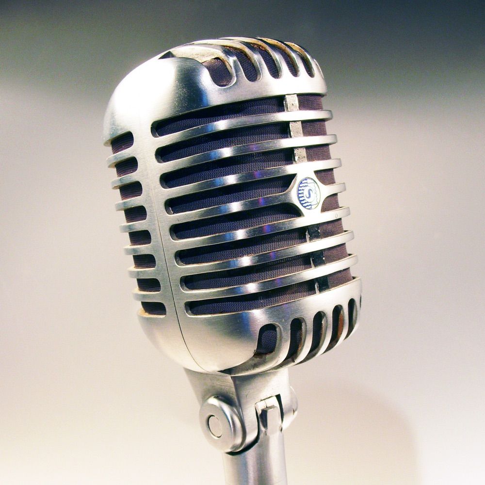 Armchair Commentator