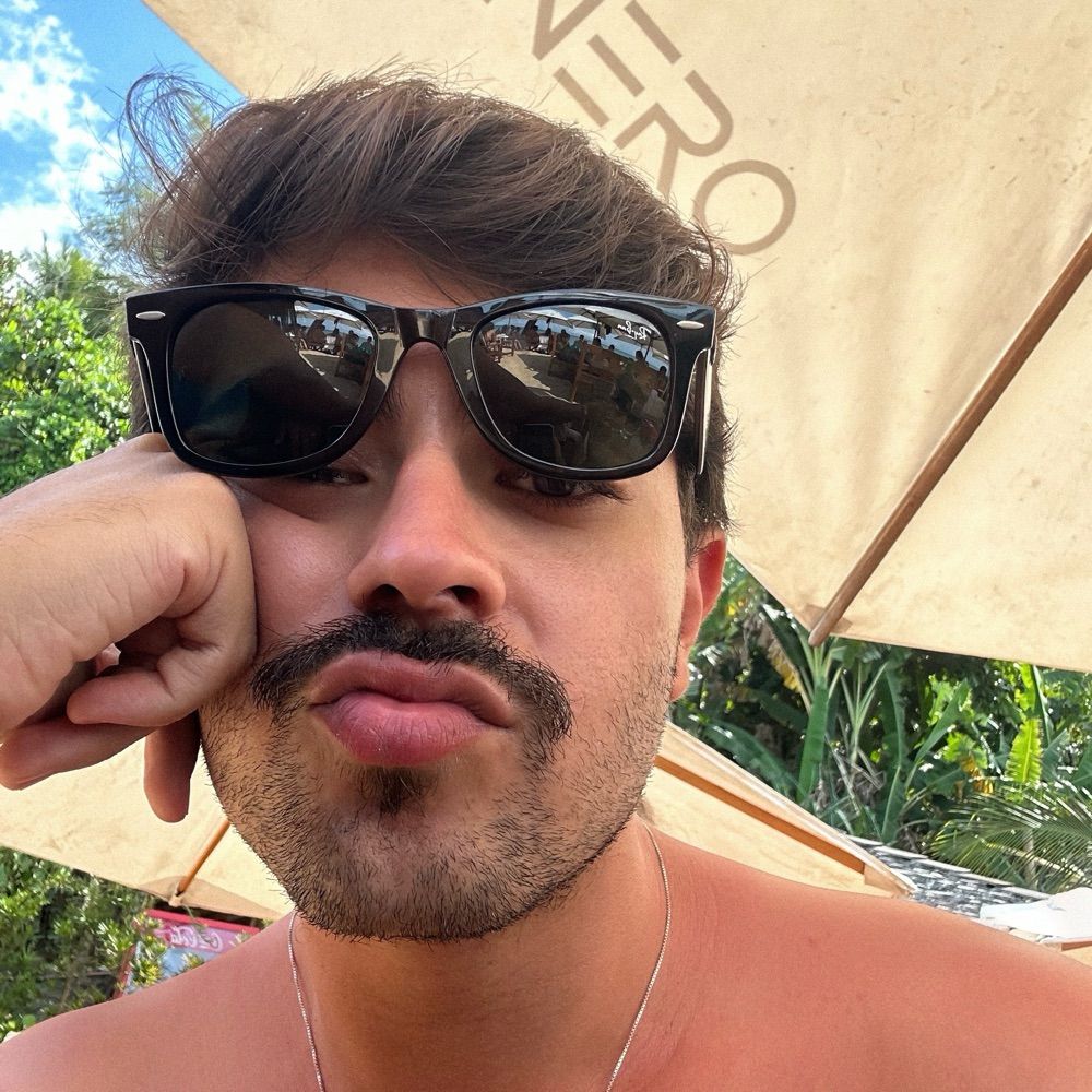 carlos eduardo 
