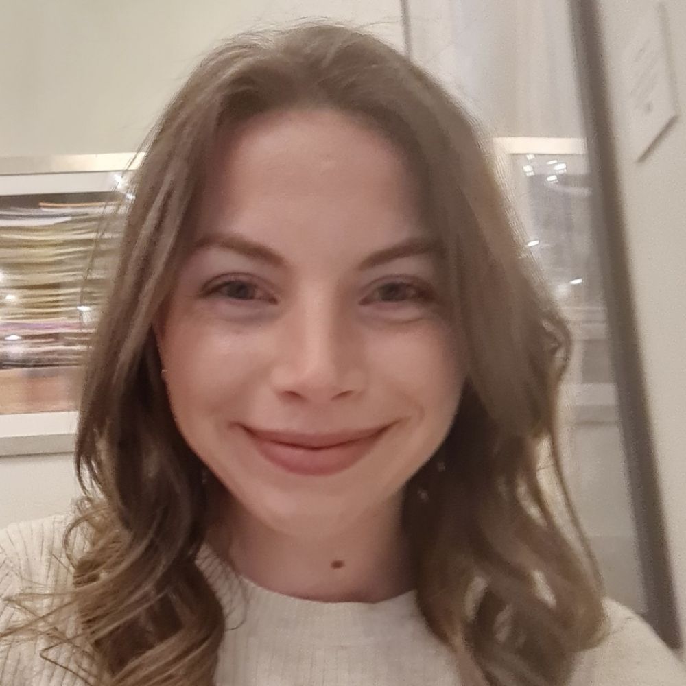 Dr Anya Arthurs