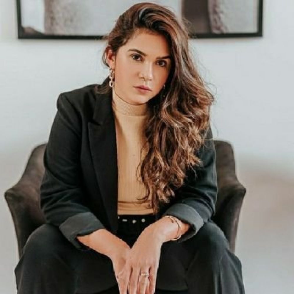 Maia_Lud
