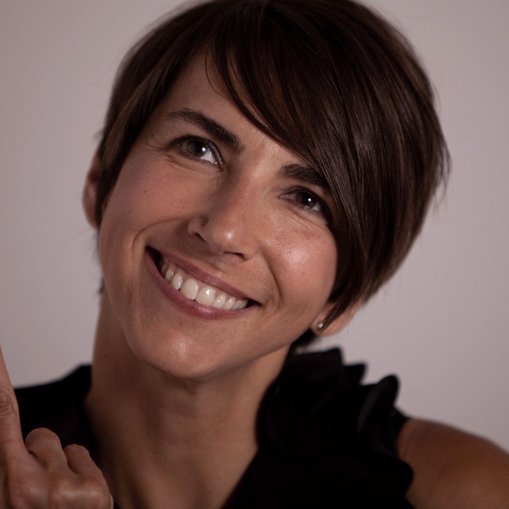 Suzanne Martineau