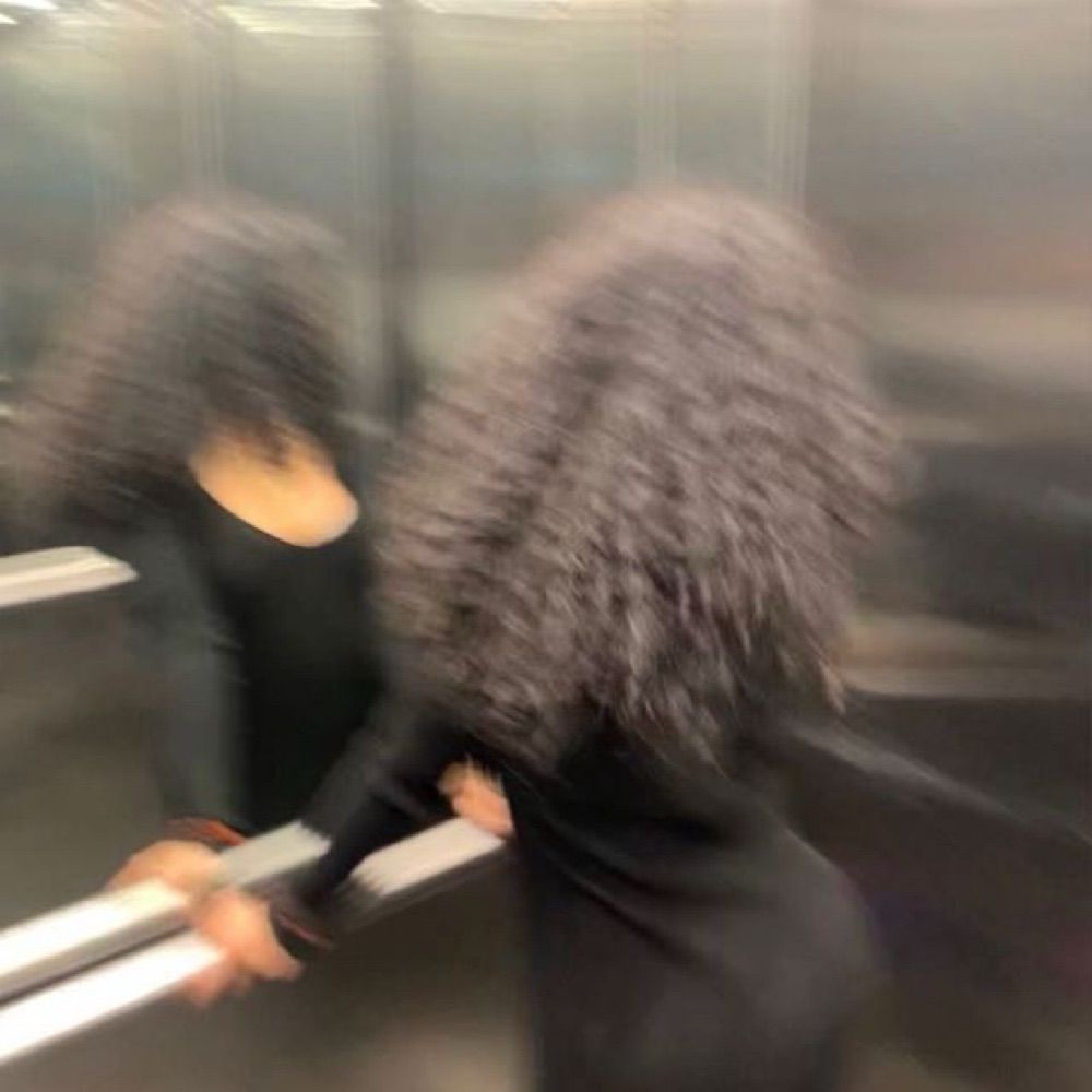 𝐒𝐫.𝐁𝐥𝐚𝐜𝐤 