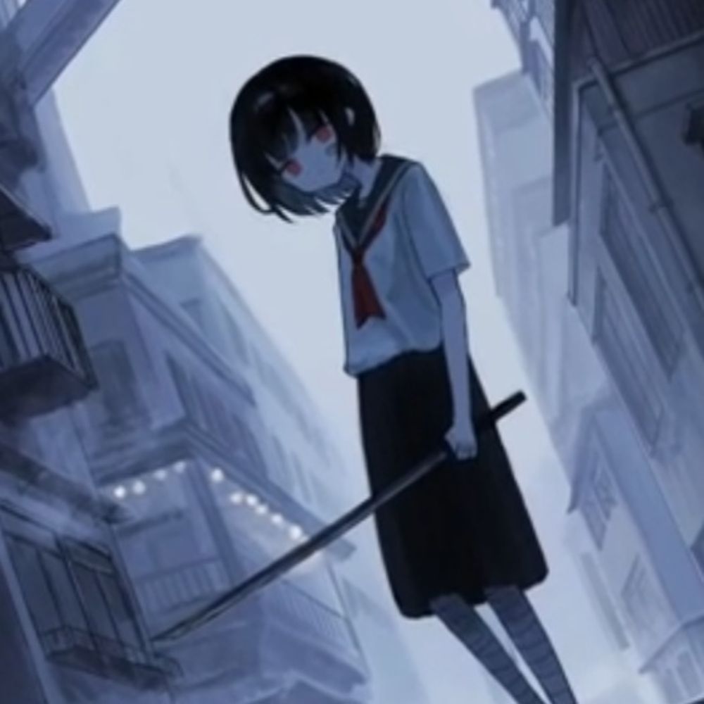 綾.