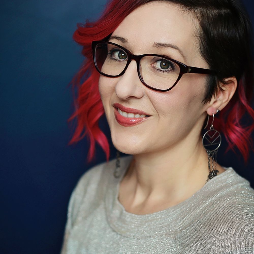 Poppy Minnix - Author of Spicy Sass (she/her)
