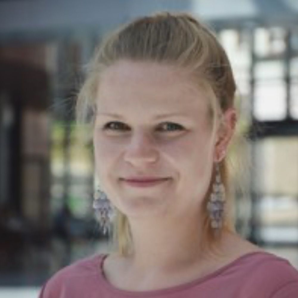 Lydia Riedl