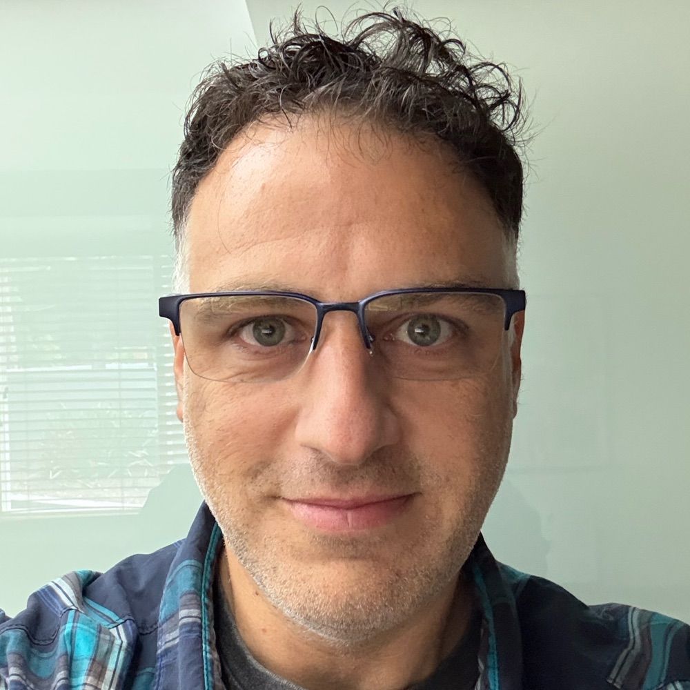 Adam Pava