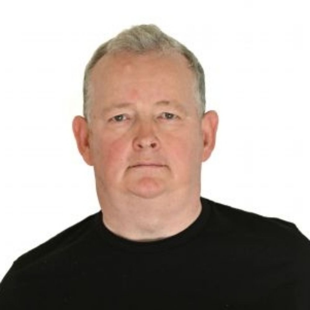 Dr David Mckendrick