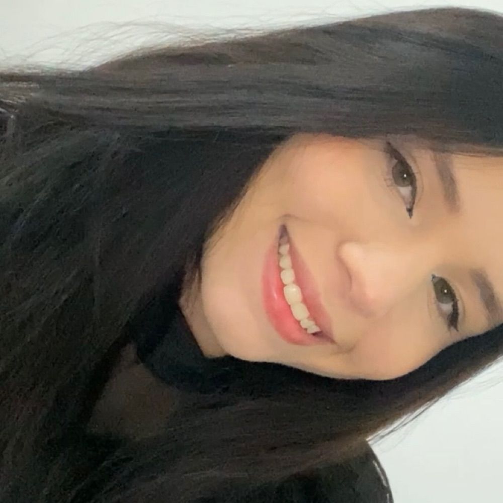 Stefany Gomes 