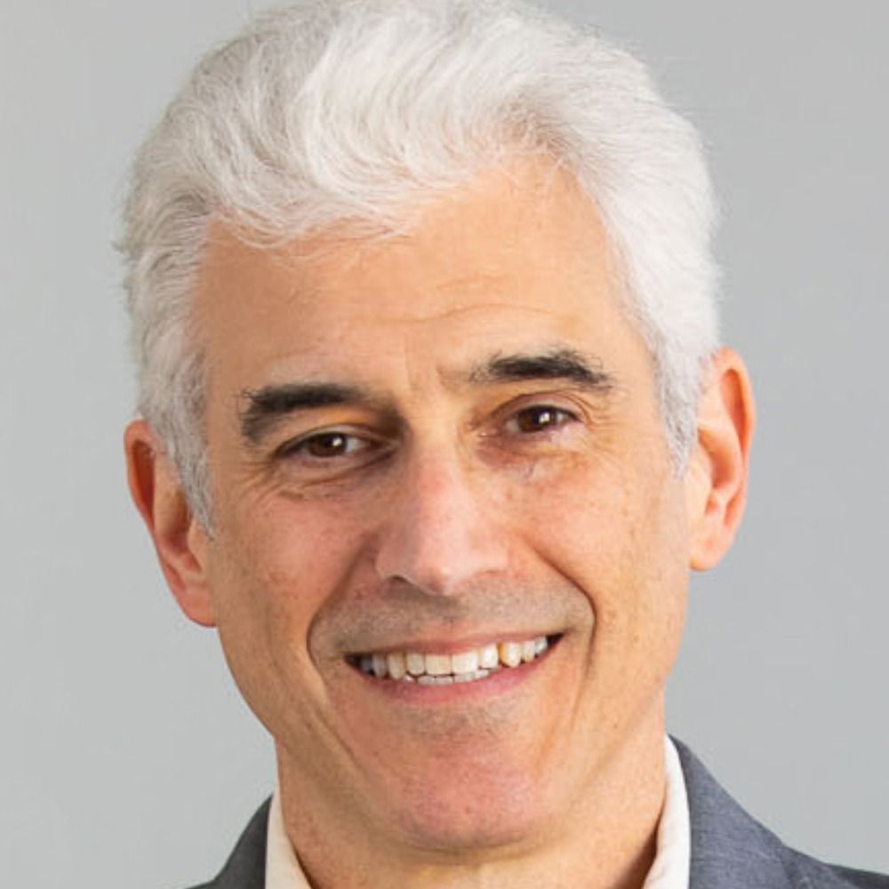 Andrew Winston