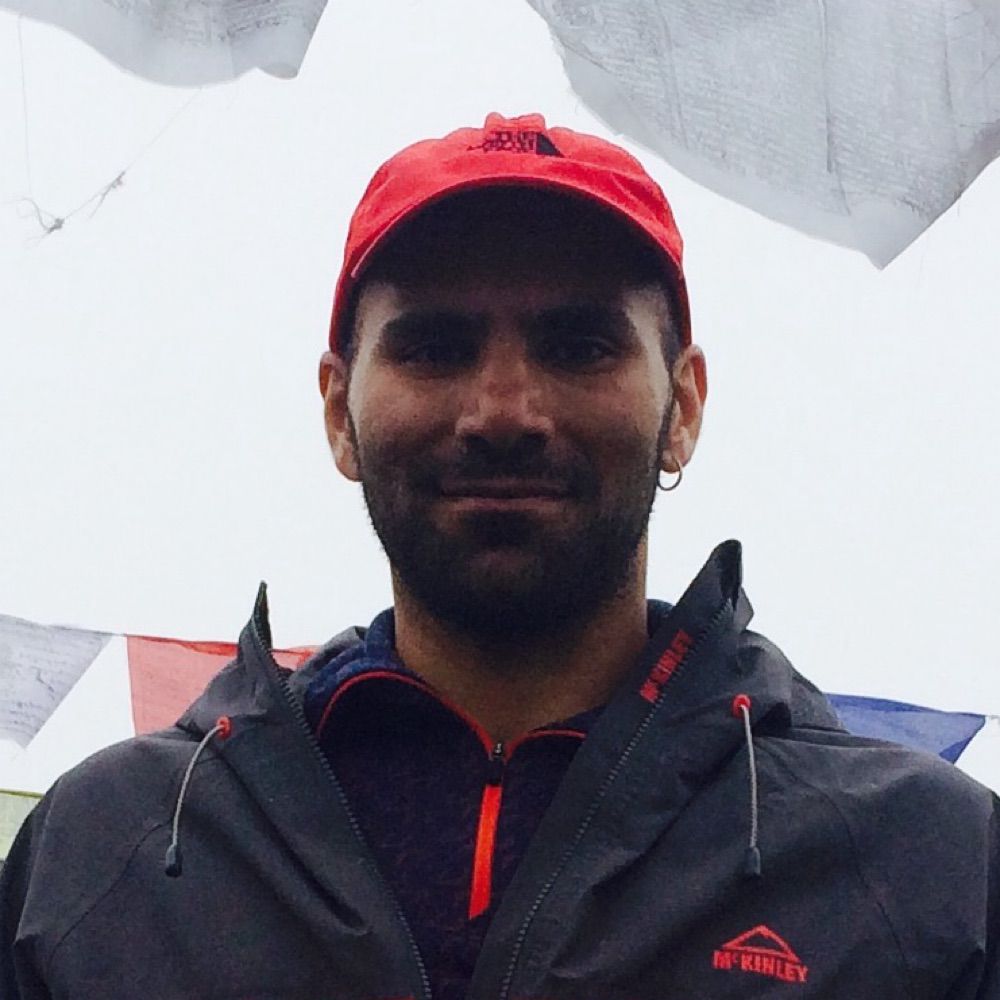Hanif Kawousi