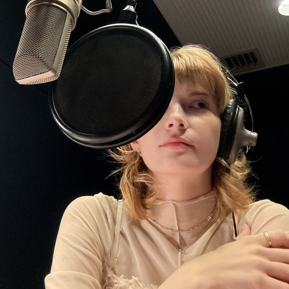 Anya Floris