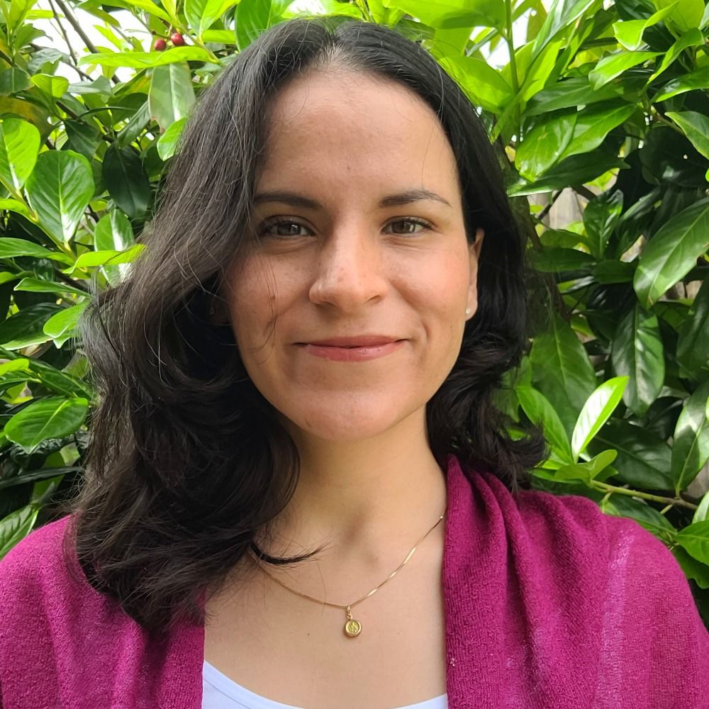 Dr Melina Galdos