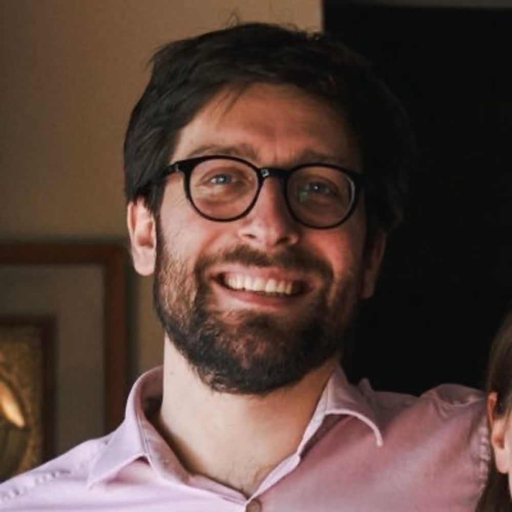 Roberto Robles