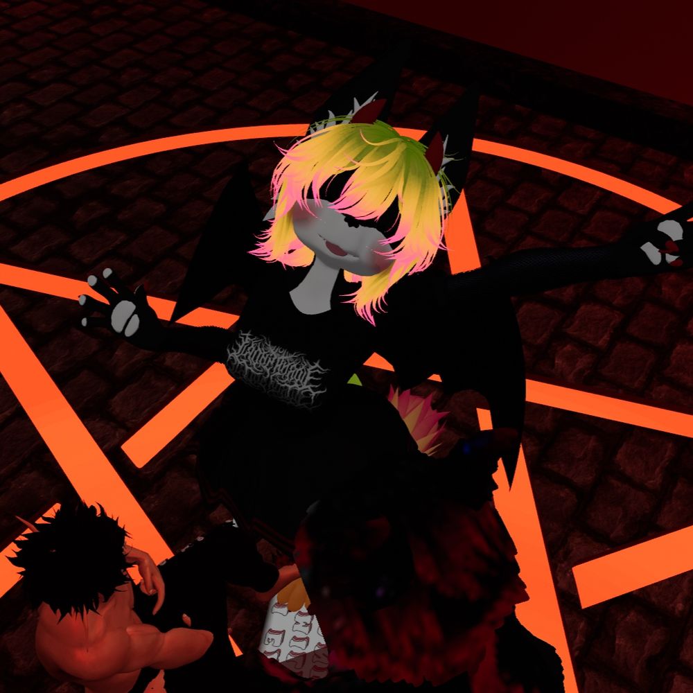 DJ Meowtastic 🏳️‍⚧️🏳️‍🌈 (Open to DJ @ VR Events)