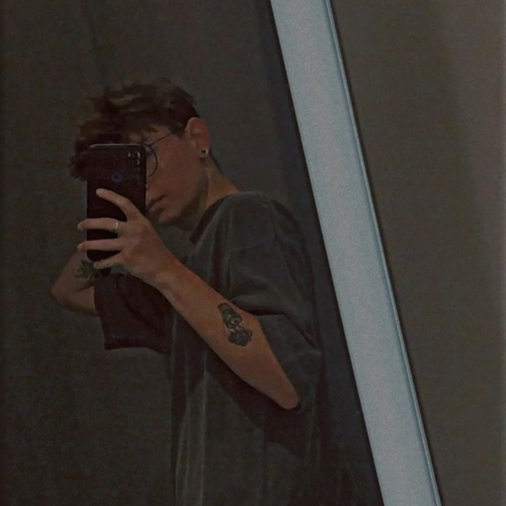 lesbobinha ⚢ ▼