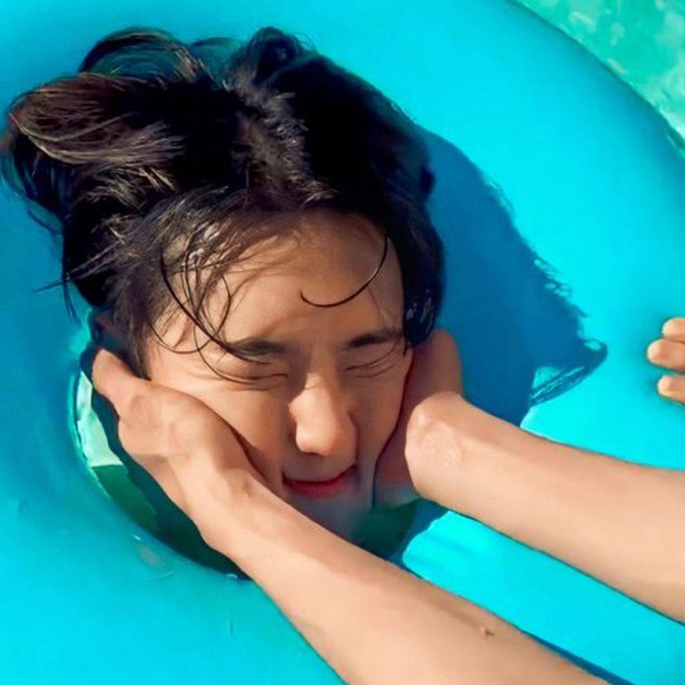 hyunjin de lente azul