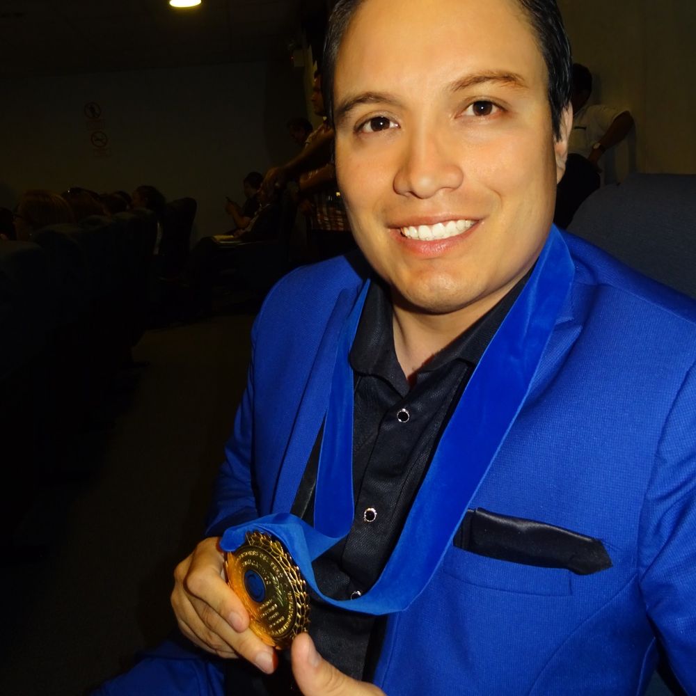 Dr.José Samamé Saavedra 