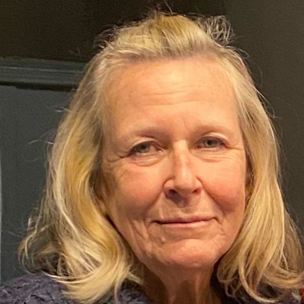 🦋 Kathleen Gwin