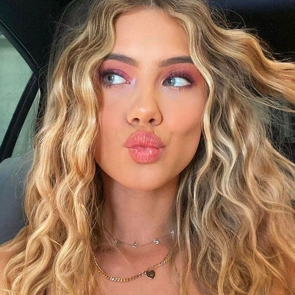 nina é espetacular ✩⍣