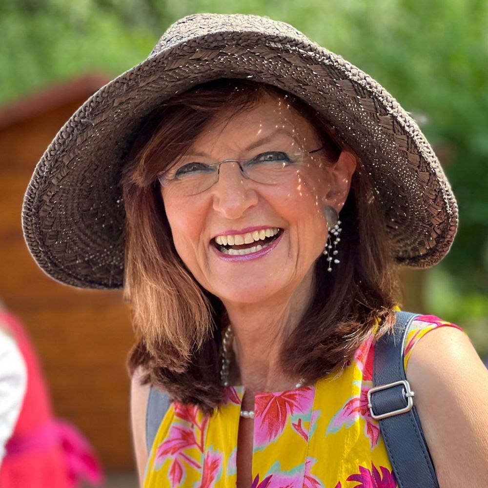 Dr. Bettina Lange-Malecki