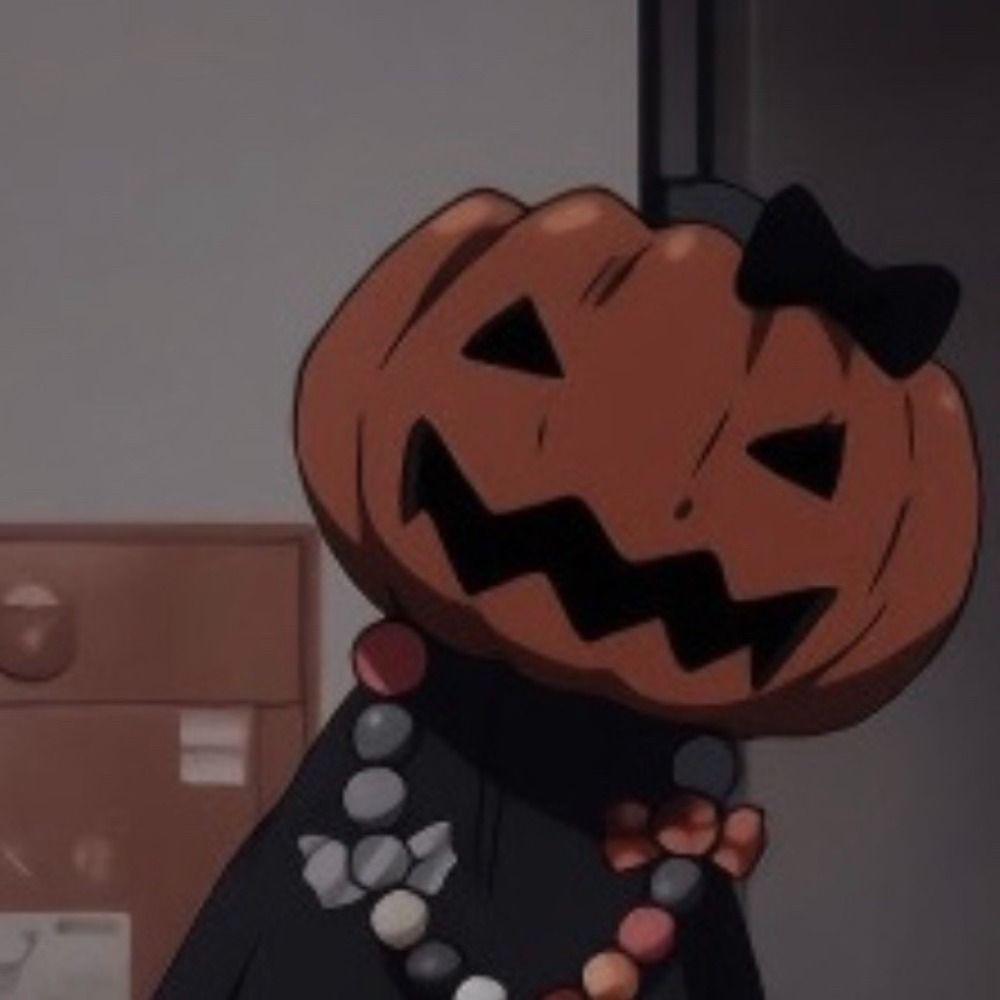 spooky mary 🌙🎃