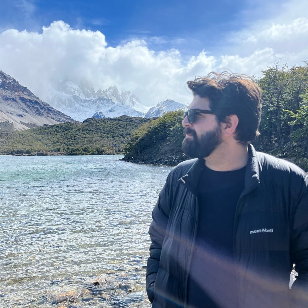 Julián Mesri