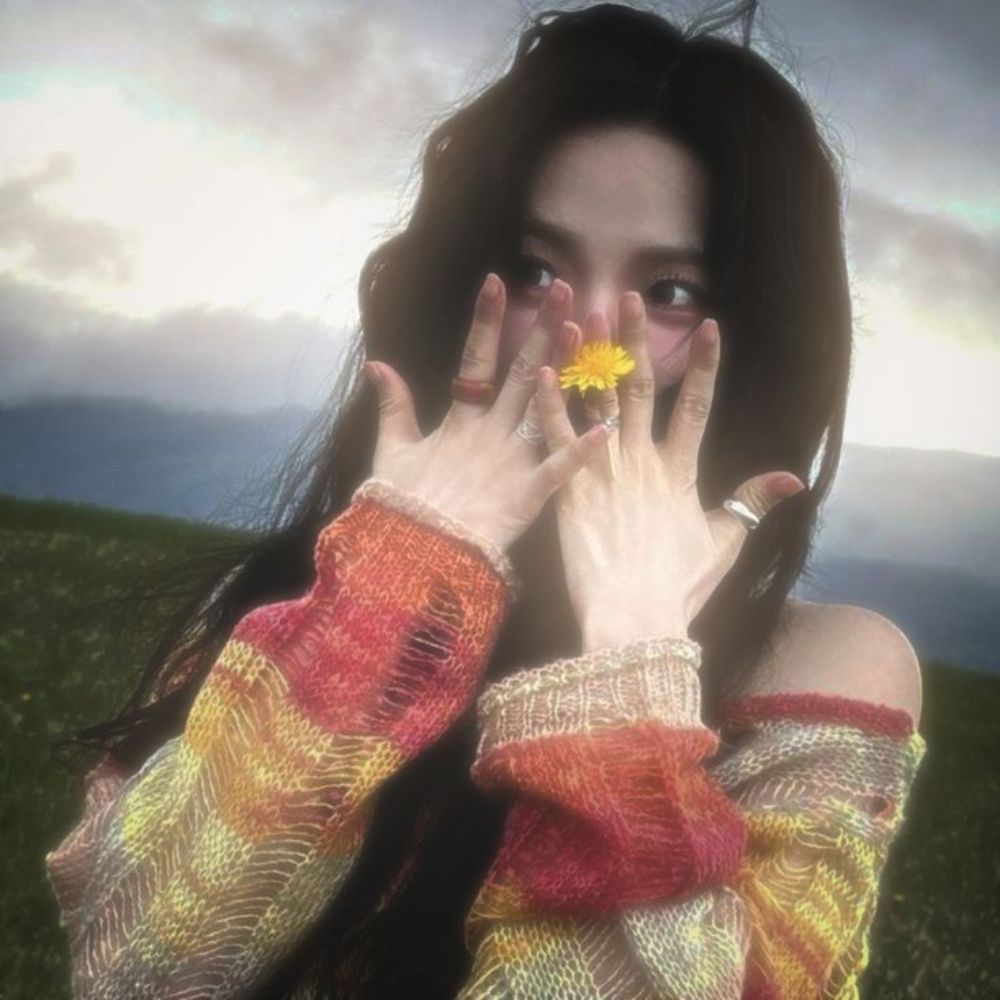 helo ₊˚⊹ᰔ
