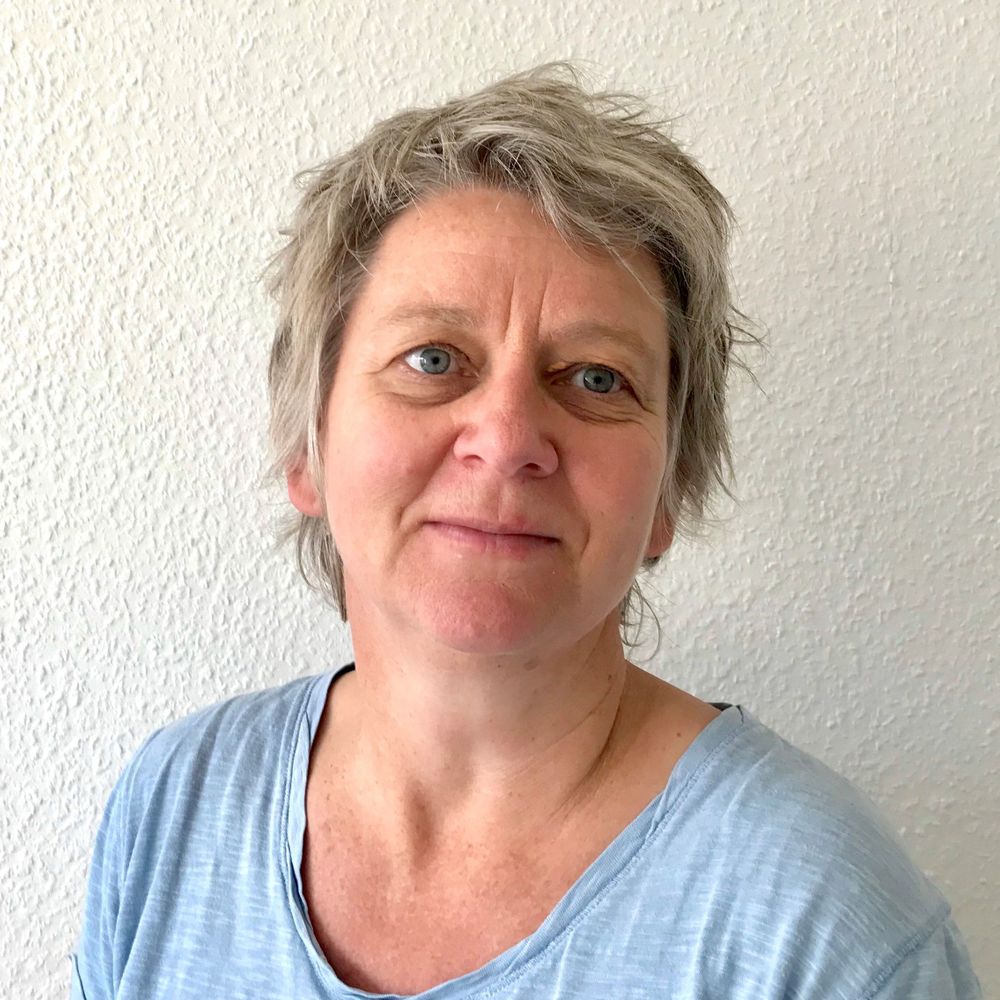 Nina M Birkeland 