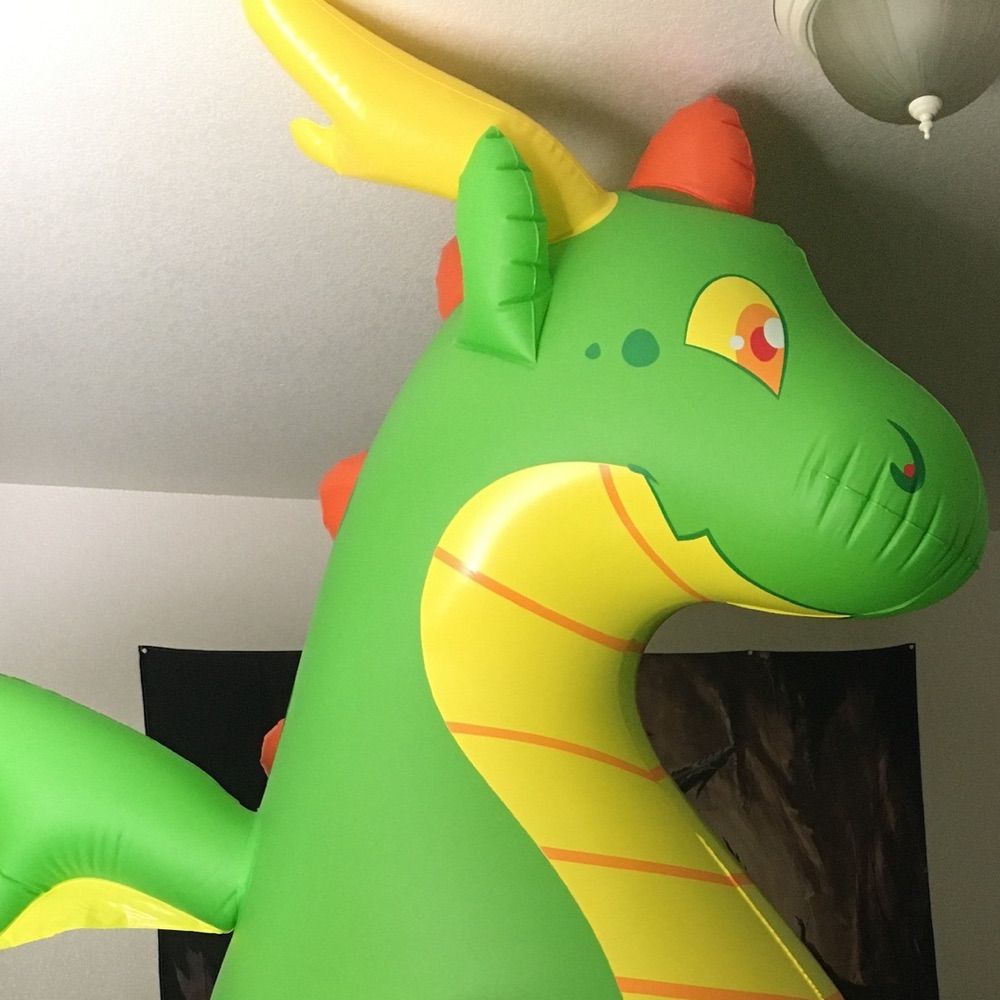mostlyDraggo