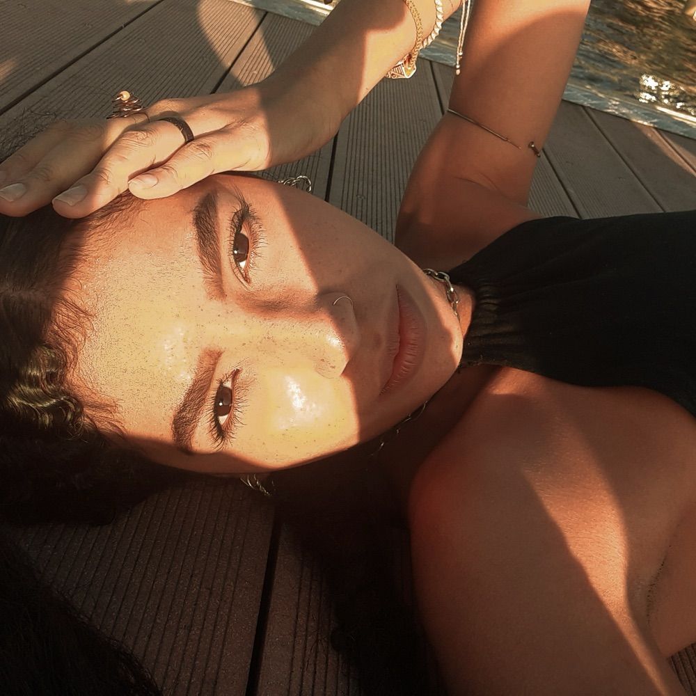 Anna Rios 