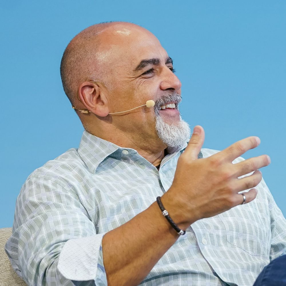 Carlos Casanova
