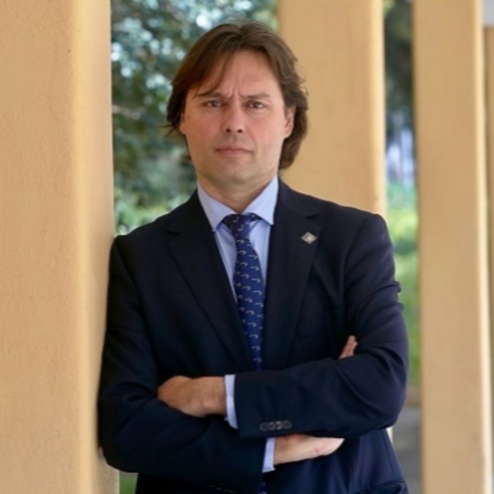 Paco Oliva