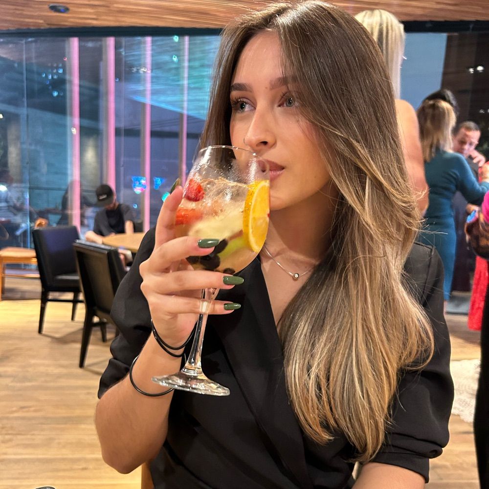Julia B