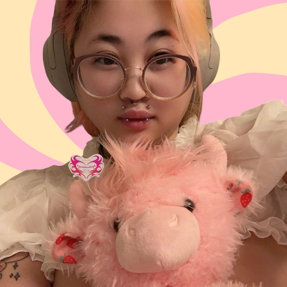 Angelbun (it/he/fae) 10/70