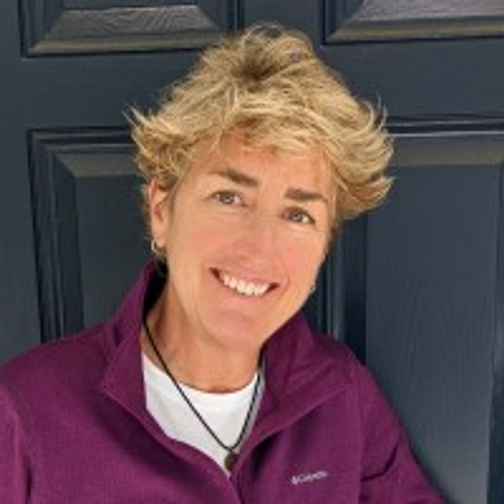 Tracy M McMahon