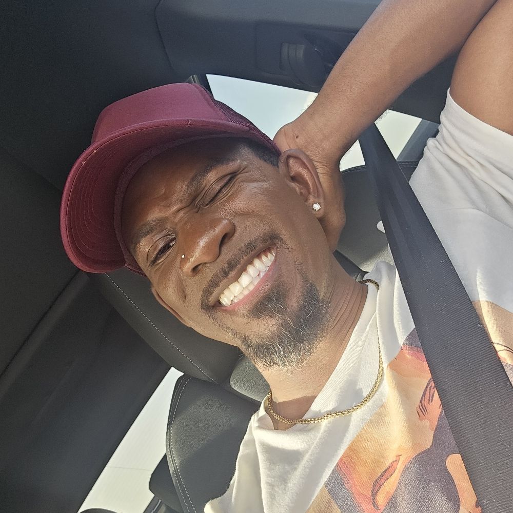 Whimsical Homosexual 🧚🏾‍♂️ 💫