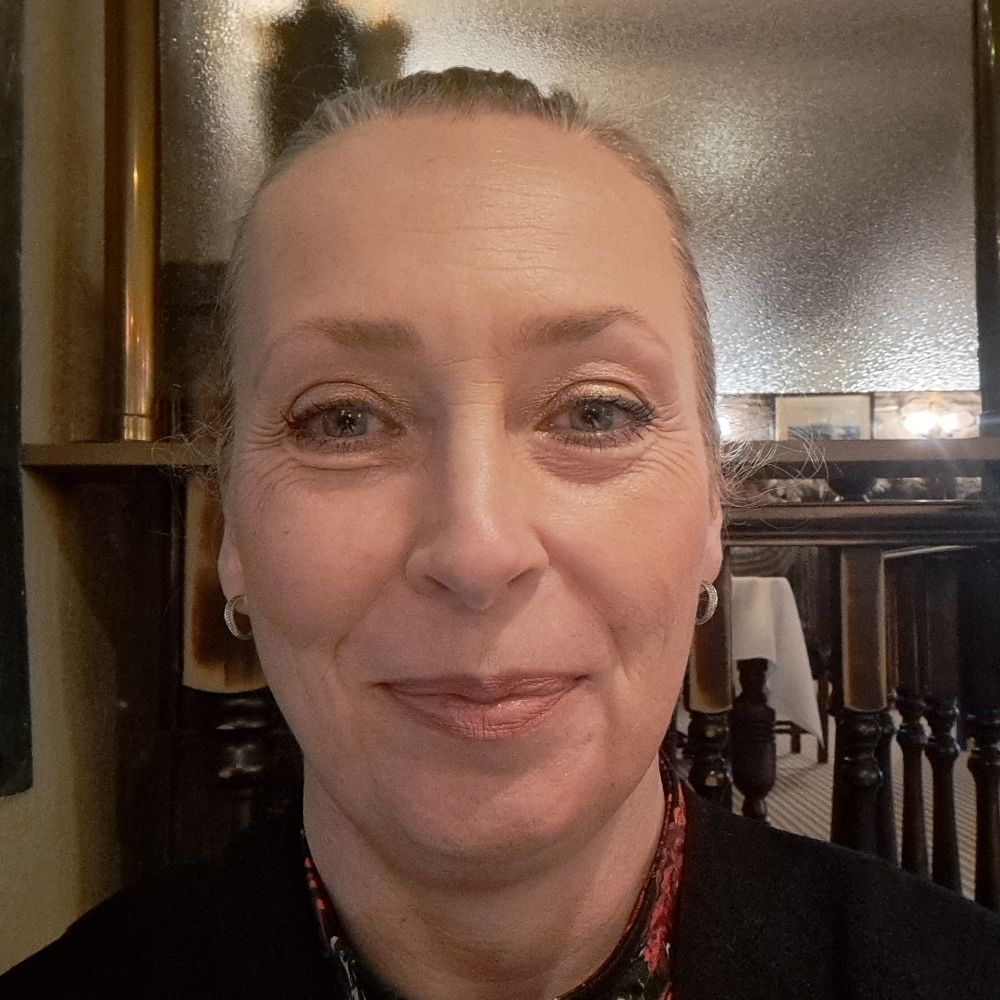 Dr Rach Ward