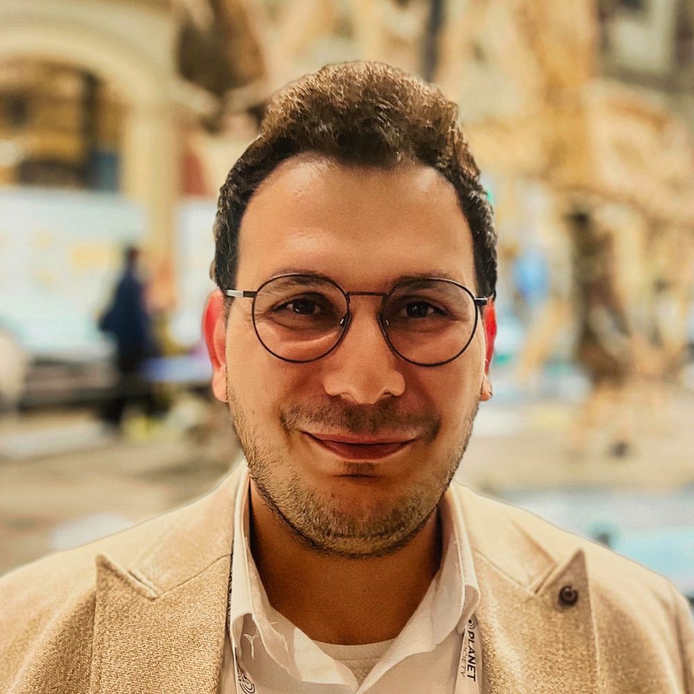 Dr. Oguzcan Karagoz